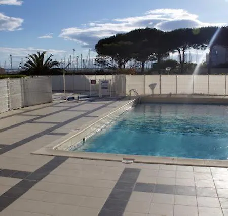 Appartement Studio Vue Port Piscine Parking Agde